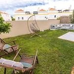 Apartman 2br W-pool, Gym & Garden- Steps To Ria Formosa *