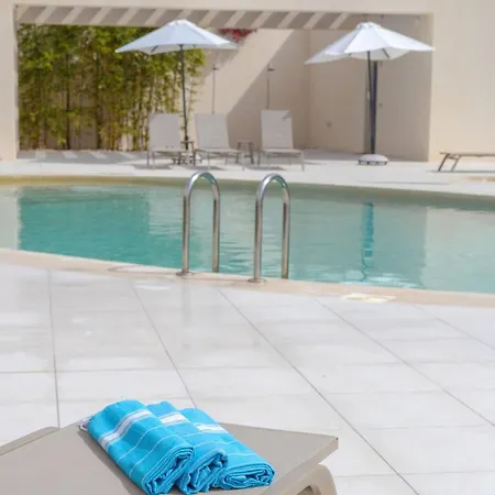 2br W-pool, Gym & Garden- Steps To Ria Formosa